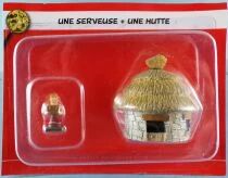 Asterix - Hachette Editions - Gaul\'s Village - #57 : a Waitress + a Hut Mint on Card