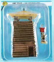 Asterix - Hachette Editions - Gaul\'s Village Roman Camp - #62 : a Tower + a Legionnaire Flag Bearer Mint on Card