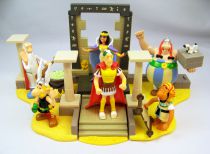 Asterix - McDonald\'s 2002 - Cleopatra Mission (complete premium set of 6 characters)