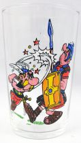 Asterix - Mustard glass Amora 1968 - Asterix punching Roman soldier