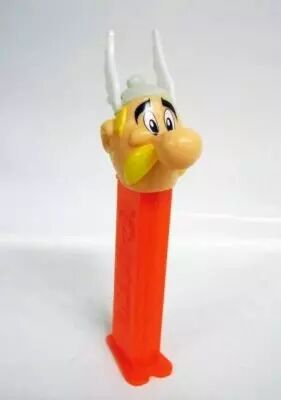 Asterix - PEZ dispenser - Asterix (patent number 4.966.305)