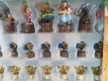 Asterix - Plastoy - Figurine PVC - Jeu d\'Echecs 32 Pièces Neuf Boite