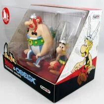 Asterix - Plastoy 5\  Plastic Figures  - Sitting Asterix & Obelix