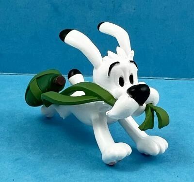 Asterix - Plastoy PVC Figure - Idefix running with the potion
