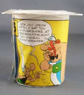 Asterix - Pot de Yoghourt Danone Kid Lait Entier - L\'Anniversaire N�5
