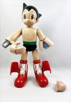 Astro Boy - Bandai Interactive Action Figure (with lights ans sounds) loose