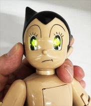 Astro Boy - Figurine Articulée Interactive Bandai (sons et lumières) occasion