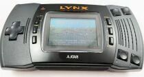 Atari - Console LCD Handheld Game - Lynx (ref. PAG-0200) + 3 Games + Transport Pack + Car Charger & Sun Visor