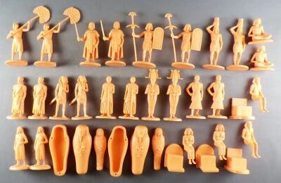 Atlantic 1:32 Antique Egyptian at the Pharaoh Court 36 Pieces, the Contents of a Box