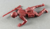 Atlantic 1:32 WW2 2111 Russian Infantry Crawling with Rifle