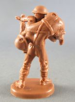 Atlantic 1/32 WW2 93 Anglais Royal Fusiliers Debout Porteur avec Blessé