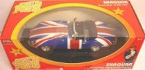 Austin Powers 1:18 die-cast Shaguar