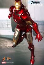 Avengers - Iron Man Mark VII - 12\  figure Hot Toys Sideshow MMS 185