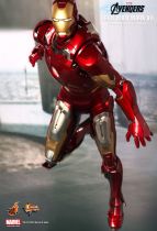 Avengers - Iron Man Mark VII - Figurine 30cm Hot Toys Sideshow MMS 185