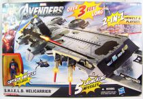 Avengers - S.H.I.E.L.D. Helicarrier avec Captain America