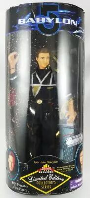 Figurine Babylon 5 – Susan Ivanova (Tenue Noire) – Exclusive Premiere – Neuf