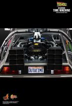 Back to the Future - Hot Toys MMS260 - Delorean Time Machine (Part.1) 1:6 Scale