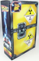 Back to the Future - NECA - Ultimate \ Doc\  Emmet Brown \ 1985 Hazmat Suit\ 