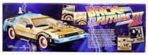 Back to the Future Part.III - Diamond Select Toys Delorean 1/15 Scale Time Machine (Light & Sound Effects)