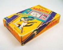 bandai_electronics___handheld_lcd_game___urusei_yatsura__lamu__03