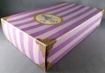 Barbie - Barbie as Mrs P.F.E. Albee California Perfume Avon Exclusive - Mattel 1997 (ref. 17690)