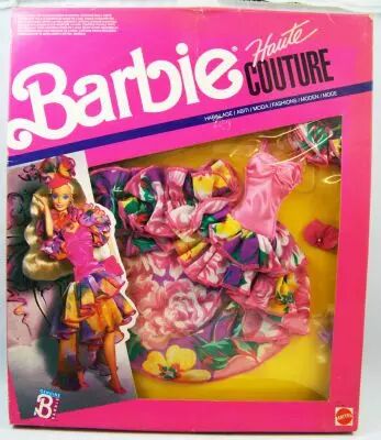 Lot de 4 Magnifiques Poupées Barbie Tenue haute couture