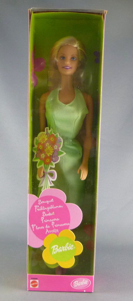 Pence sokken heel veel Barbie - Primavera Barbie green dress - Mattel 2001 (ref. 53858)