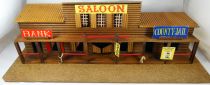 Batiment Western en bois Saloon, Banque et Prison compatible Starlux Timpo Clairet Elastolin Quiralu
