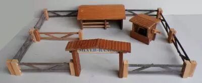 Batiment Western en Bois Silver Ranch Compatible Starlux Timpo Clairet Elastolin Quiralu