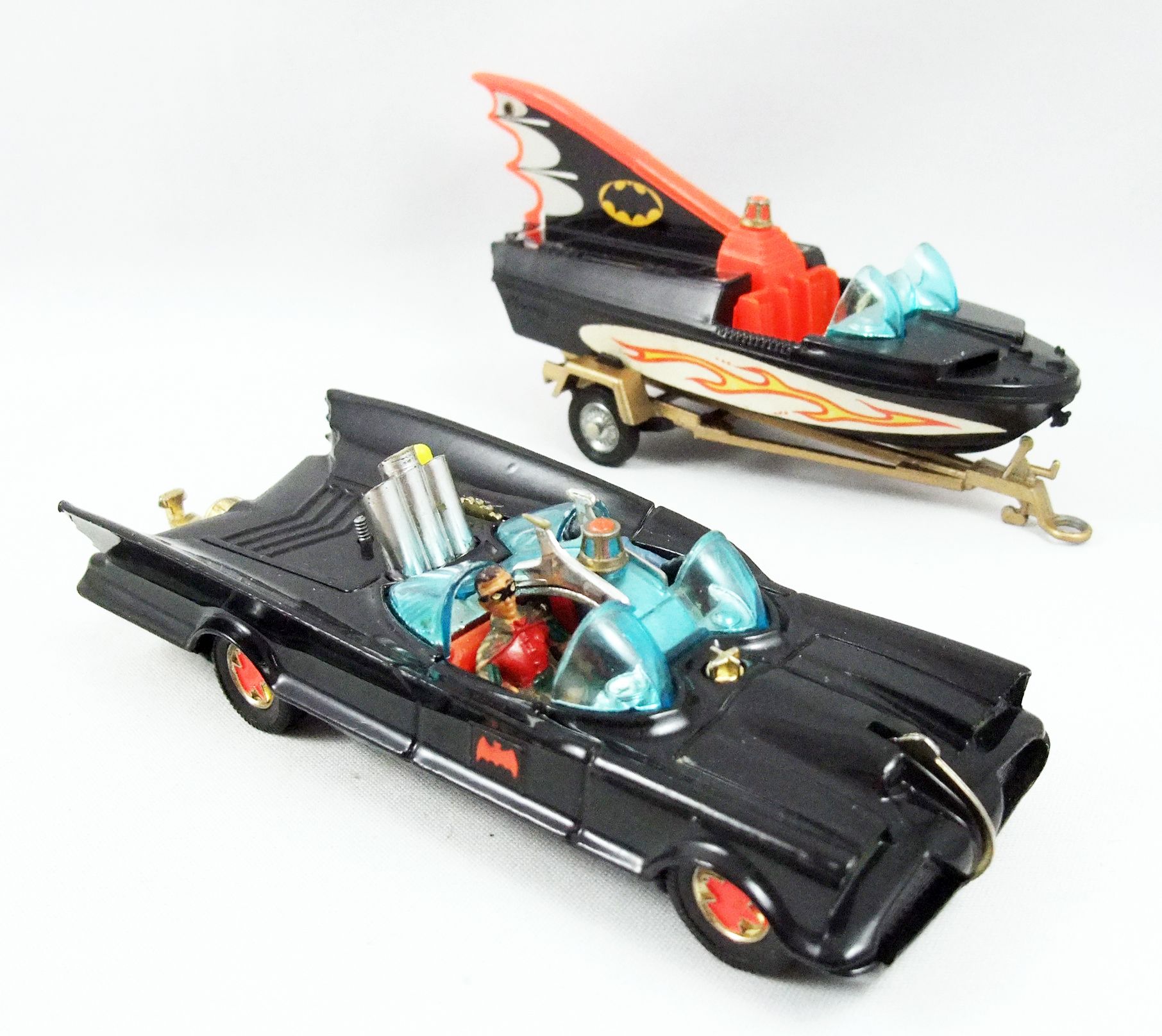 Corgi Toys Gift Set Batmobile and Batboat c1967