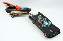 Batman - Corgi - Batmobile & Batboat 1:36 Scale 1st edition (Loose)
