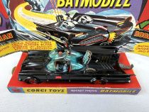 Batman - Corgi Ref.267 - Batmobile \'\'1st edition\'\' 1966 1:36 Scale