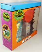 Batman Classic 1966 TV Series - McFarlane Toys - Villain\'s Lair