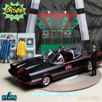 Batman Classic 1966 TV Series - Mezco - 5 Points Deluxe boxed set figures with Batmobile & Batcave