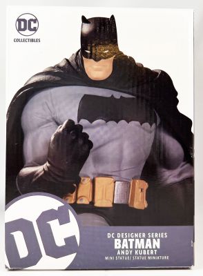 Batman Comics - DC Designer Series Mini-Statue - Batman