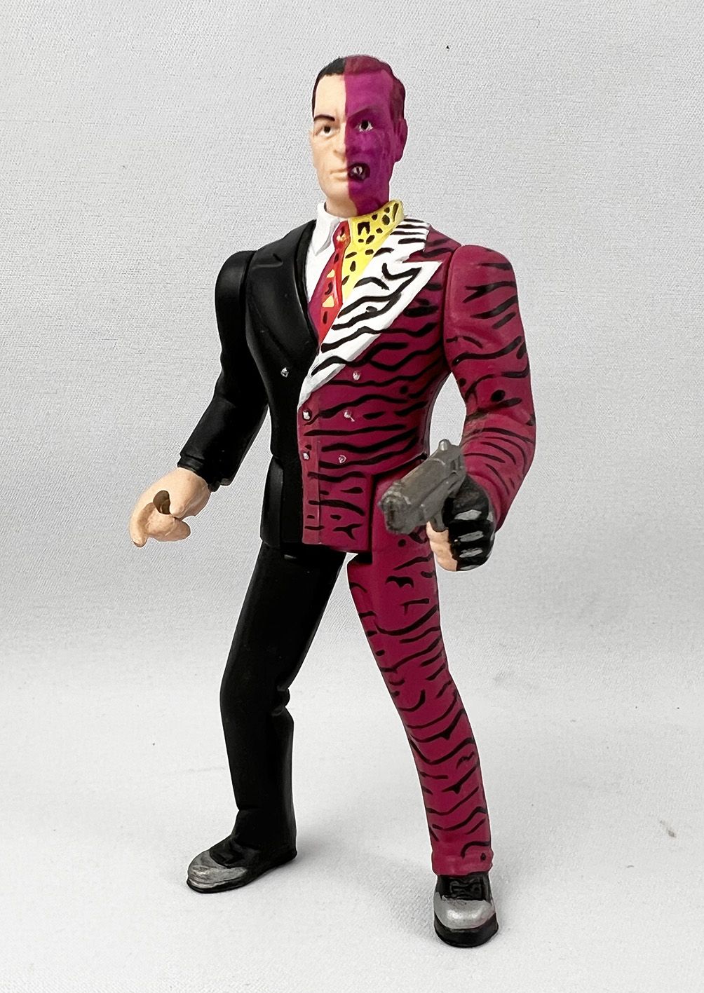 https://www.lulu-berlu.com/upload/image/batman-forever---figurine-articulee-kenner-1995---two-face--double-face--loose-p-image-508099-grande.jpg