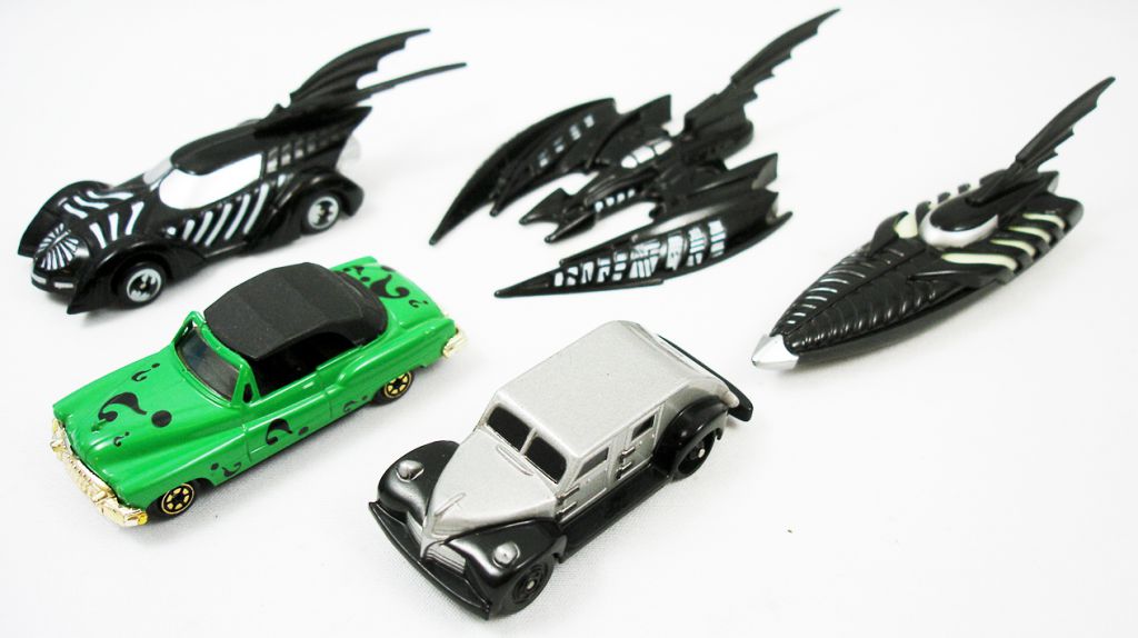 Batman Forever - Set of 5 die-cast vehicles : Batmobile, Batboat, Batwing,  Riddler Car, Two-Face Armored