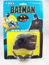 Batman le film (1989) - Batmobile Wrist Racer avec lanceur - ERTL