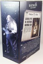 Batman Returns - Mayoral Penguin (Danny DeVito) - Epic Movie Collector\'s 1/4 Scale Action Figure NECA