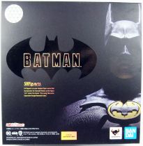 Batman The Movie (1989) - Bandai - Michael Keaton Batman - S.H.Figuarts 6\  action figure