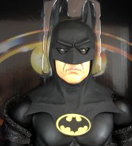 Batman The Movie (1989) - NECA - Michael Keaton Batman 1/4 scale action figure