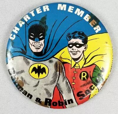 Batman Vintage - Batman & Robin Society �Charter Member� Button 1966