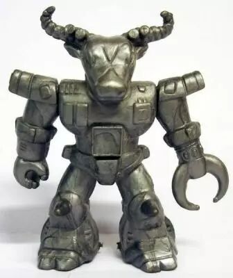 Battle Beasts - #10 Roamin\\\' Buffalo \\\'\\\'silver monochrome\\\'\\\' (loose without weapon)