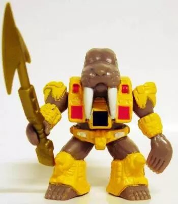 Battle Beasts - #37 Wolfgang Walrus (loose with weapon)