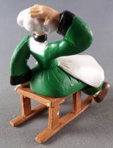 Bécassine - Plastoy PVC Figure - Bécassine Sledging
