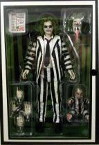 Beetlejuice - NECA - Betelgeuse (Striped Suit) - Figurine Ultimate 18cm