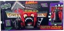 Beetlejuice - NECA - Dante\'s Inferno Diorama Playset & Spiked Coat Beetlejuice 