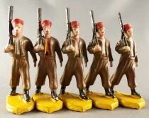 Beffoid - Arm&eacute;e Coloniale Fran&ccedil;aise - 5 Zouaves Tenue Marron D&eacute;filant Fusil &Eacute;paule