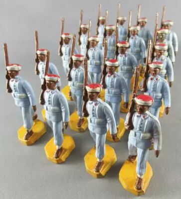 Beffoid - French Colonial Army - 20 Pieces Moroccans Infantry Marching Rifle Shoulder