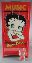 Betty Boop - Avenue of the Stars 2006 - Sheet Metal CD Rack with Padlock & Keys